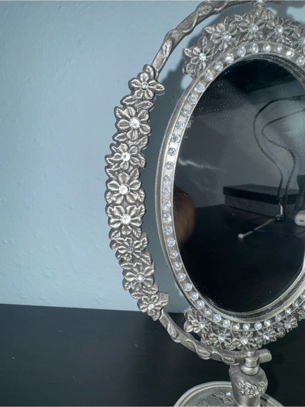 Vintage/Antique Ornate Tabletop Vanity Mirror 10